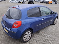 Personenauto renault, clio 1.4, bouwjaar 2007 - afbeelding 45 van  54