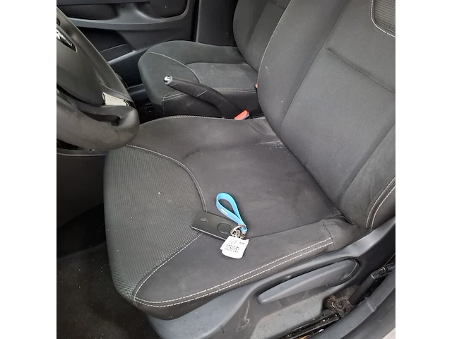 Personenauto, renault, clio, 1.5 dci eco expression, 2013 - afbeelding 40 van  80