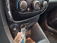 Personenauto, renault, clio, 1.5 dci eco expression, 2013 - afbeelding 49 van  80
