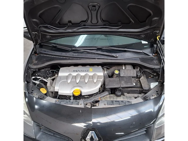 Personenauto, renault, clio, 1.6-16v dynamique luxe, 2006 - afbeelding 14 van  22