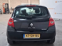 Personenauto, renault, clio, 1.6-16v dynamique luxe, 2006 - afbeelding 19 van  22
