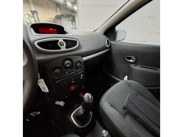 Personenauto, renault, clio estate, 1.2-16v authentique, 2010 - afbeelding 19 van  48