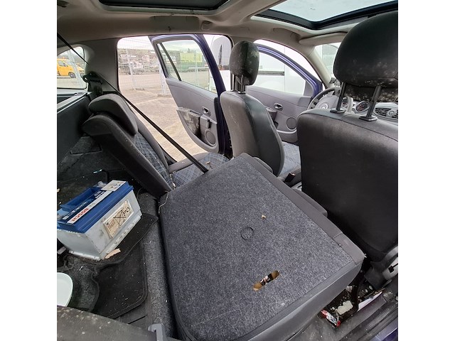 Personenauto, renault, clio estate, 1.2-16v corporate, 2008 - afbeelding 2 van  16