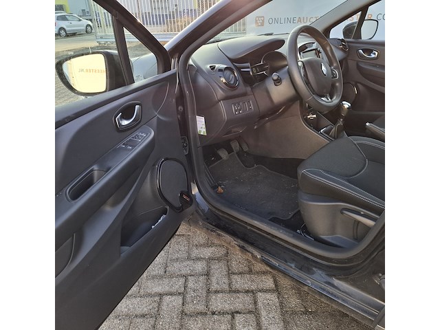 Personenauto, renault, clio - afbeelding 15 van  41