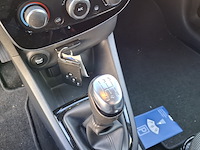 Personenauto, renault, clio - afbeelding 25 van  41