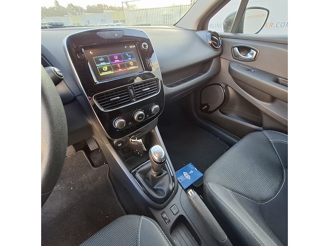 Personenauto, renault, clio - afbeelding 26 van  41