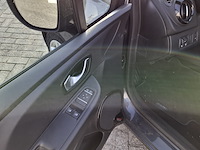 Personenauto, renault, clio - afbeelding 16 van  43