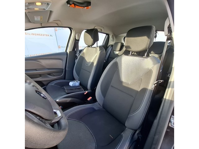 Personenauto, renault, clio - afbeelding 17 van  43