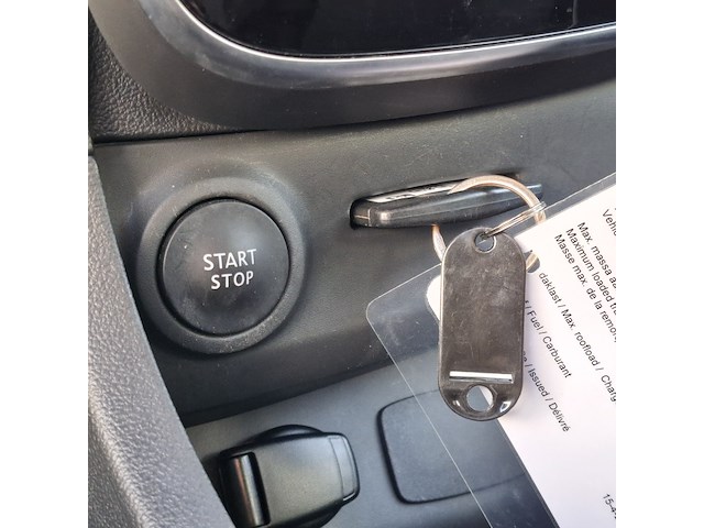 Personenauto, renault, clio - afbeelding 20 van  43