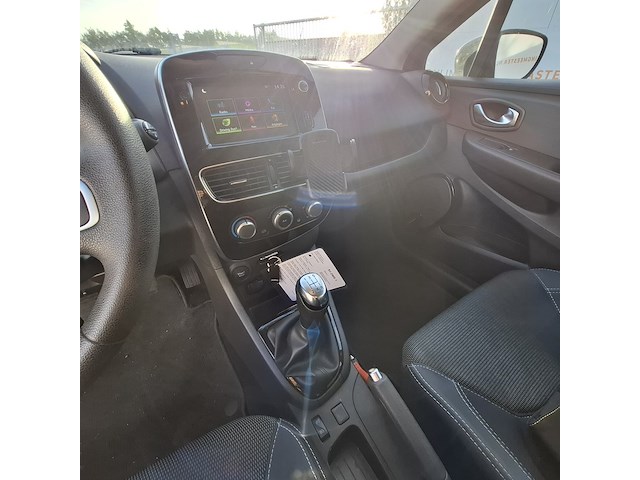 Personenauto, renault, clio - afbeelding 24 van  43