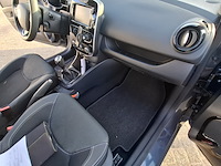 Personenauto, renault, clio - afbeelding 32 van  43