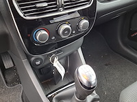 Personenauto, renault, clio - afbeelding 28 van  44