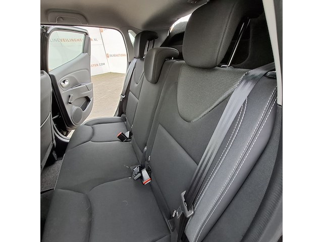 Personenauto, renault, clio - afbeelding 32 van  44