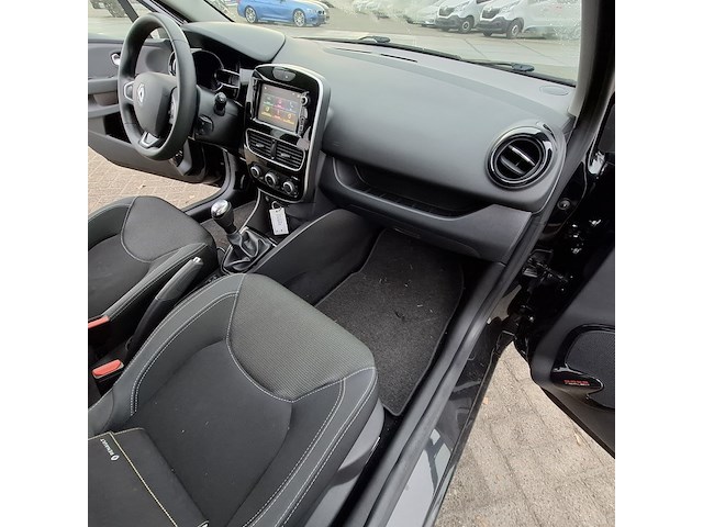 Personenauto, renault, clio - afbeelding 39 van  44