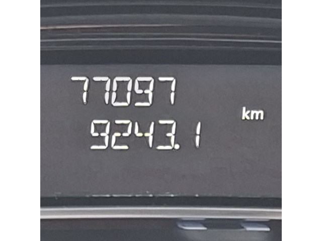 Personenauto, renault, clio - afbeelding 28 van  49