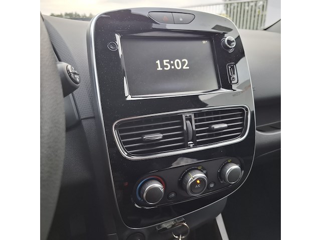 Personenauto, renault, clio - afbeelding 31 van  49