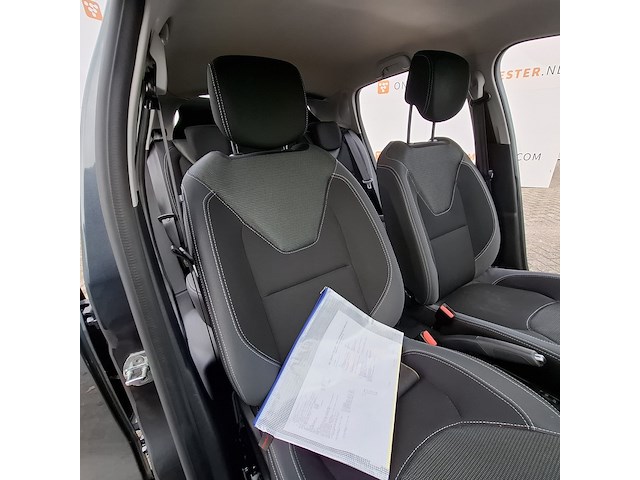 Personenauto, renault, clio - afbeelding 42 van  49