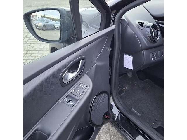 Personenauto, renault, clio - afbeelding 23 van  41