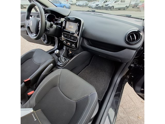 Personenauto, renault, clio - afbeelding 35 van  41