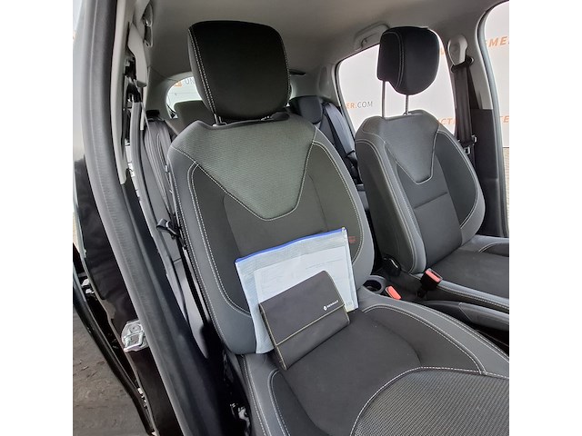 Personenauto, renault, clio - afbeelding 36 van  41