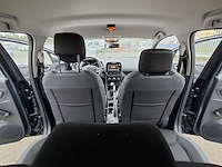 Personenauto, renault, clio - afbeelding 38 van  49