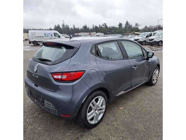 Personenauto, renault, clio - afbeelding 6 van  49