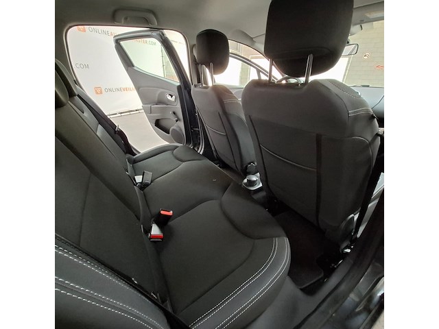 Personenauto, renault, clio - afbeelding 36 van  60