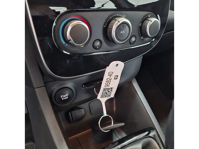 Personenauto, renault, clio - afbeelding 42 van  76