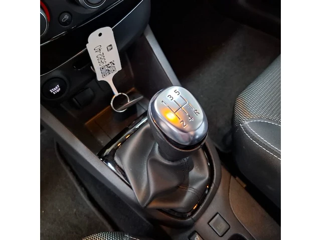 Personenauto, renault, clio - afbeelding 43 van  76