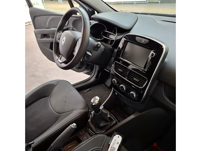 Personenauto, renault, clio - afbeelding 53 van  76