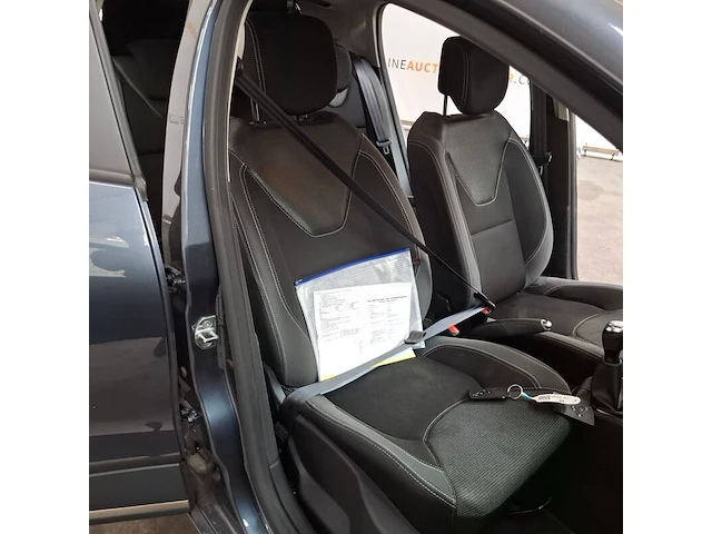Personenauto, renault, clio - afbeelding 54 van  76