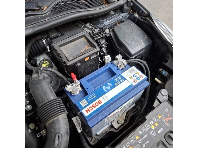 Personenauto, renault, clio - afbeelding 68 van  76