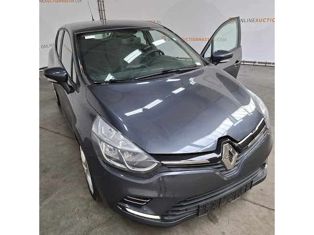 Personenauto, renault, clio - afbeelding 72 van  76