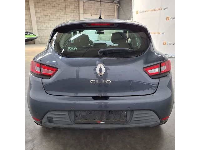 Personenauto, renault, clio - afbeelding 76 van  76
