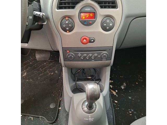 Personenauto, renault, grand modus, 1.2-16v expression, 2008 - afbeelding 11 van  24