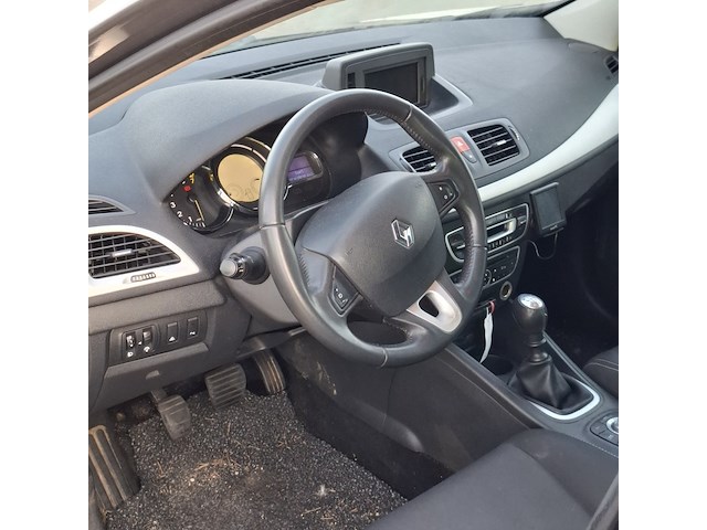 Personenauto renault, megane 1.4 tce, grijs, bouwjaar 2009 - afbeelding 22 van  57