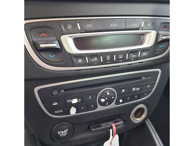 Personenauto renault, megane 1.4 tce, grijs, bouwjaar 2009 - afbeelding 36 van  57