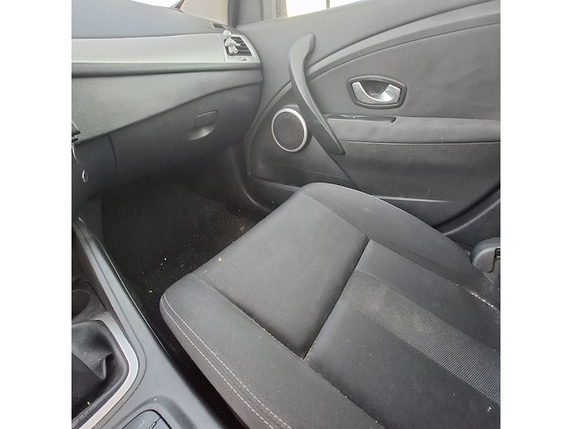 Personenauto renault, megane 1.4 tce, grijs, bouwjaar 2009 - afbeelding 40 van  57