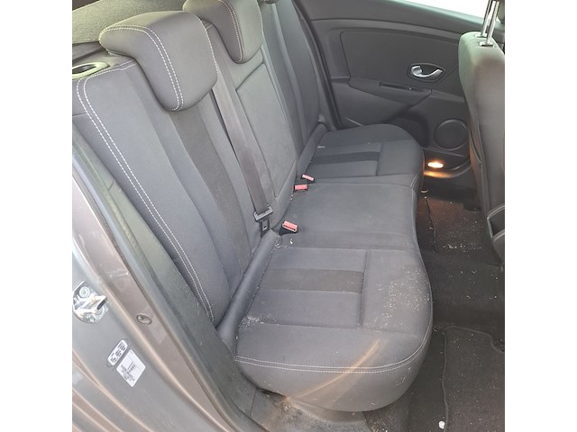 Personenauto renault, megane 1.4 tce, grijs, bouwjaar 2009 - afbeelding 47 van  57