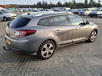 Personenauto renault, megane 1.4 tce, grijs, bouwjaar 2009 - afbeelding 45 van  57
