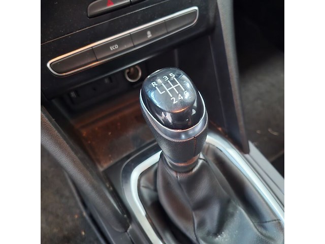 Personenauto, renault, mégane 1.5 blue dci, 2019 - afbeelding 42 van  77