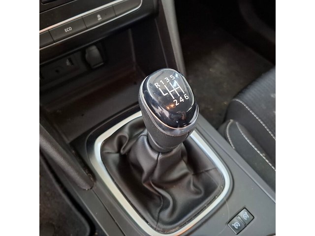 Personenauto, renault, mégane 1.5 blue dci, 2019 - afbeelding 38 van  68