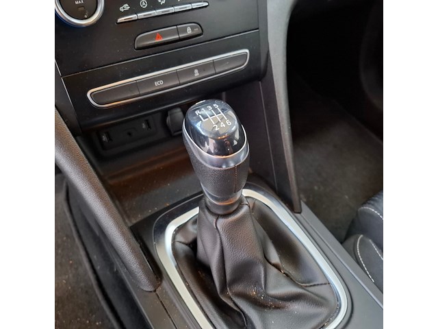 Personenauto, renault, mégane 1.5 blue dci zen, 2019 - afbeelding 37 van  72