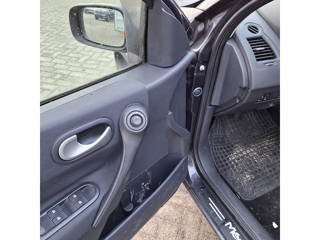 Personenauto renault, mégane 1.6-16v, grijs, bouwjaar 2009 - afbeelding 18 van  49