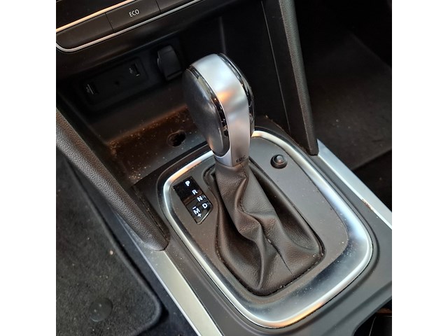 Personenauto, renault, megane, 2018 - afbeelding 38 van  68