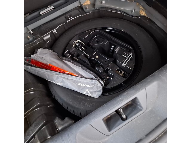 Personenauto, renault, megane, 2018 - afbeelding 46 van  68