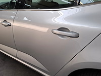 Personenauto, renault, megane, 2018 - afbeelding 3 van  67