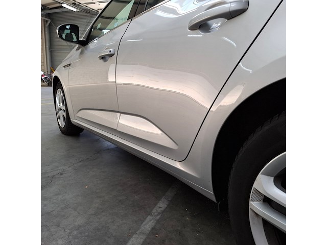 Personenauto, renault, megane, 2018 - afbeelding 20 van  70