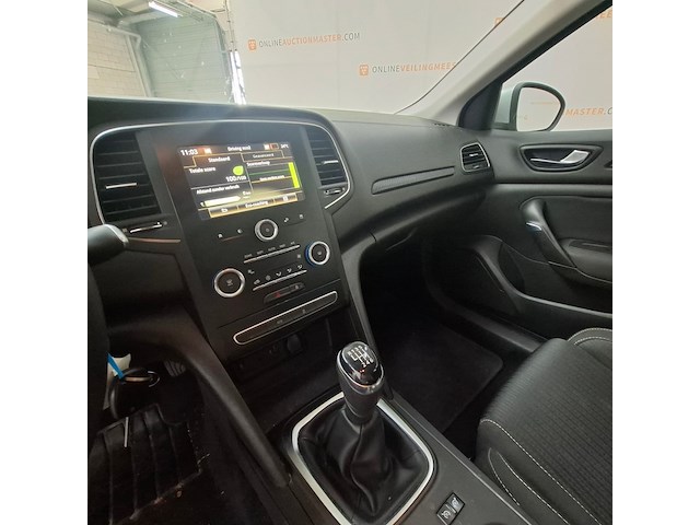 Personenauto, renault, megane, 2018 - afbeelding 39 van  70
