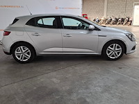 Personenauto, renault, megane, 2018 - afbeelding 34 van  70